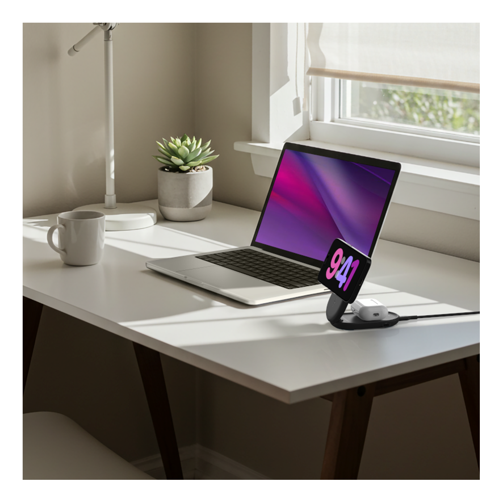 Belkin 25W Magnetic 2-in-1 Stand